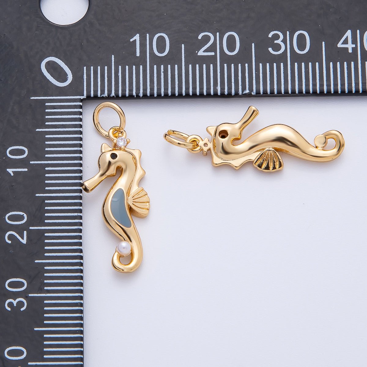 18K Gold Filled 26mm Black, Clear Round CZ Shell Pearl Under the Sea Seahorse Charm | AF1398 - DLUXCA