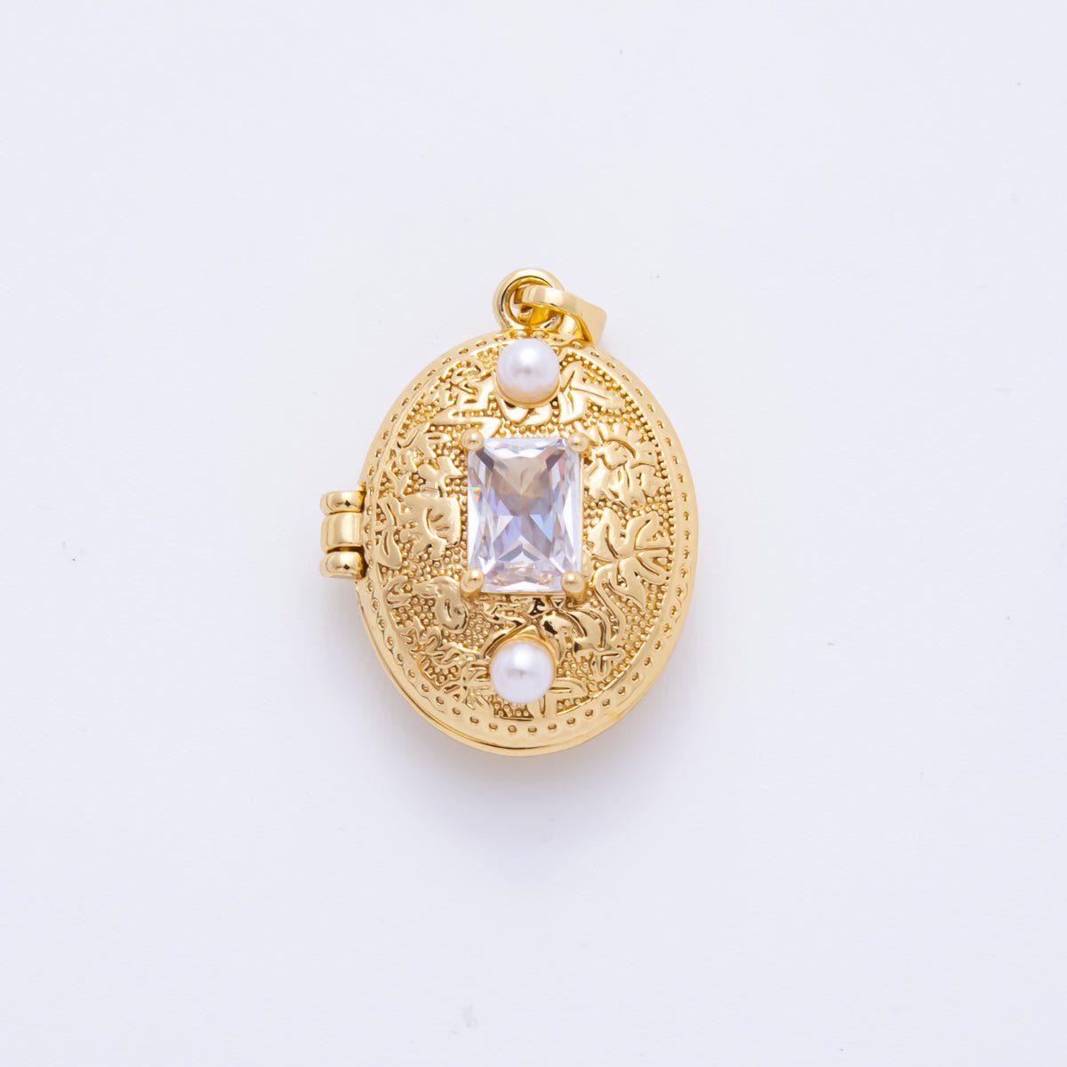 18K Gold Filled 27mm Cubic CZ Vintage - style Centerpiece Locket Pendant | AH801 - DLUXCA