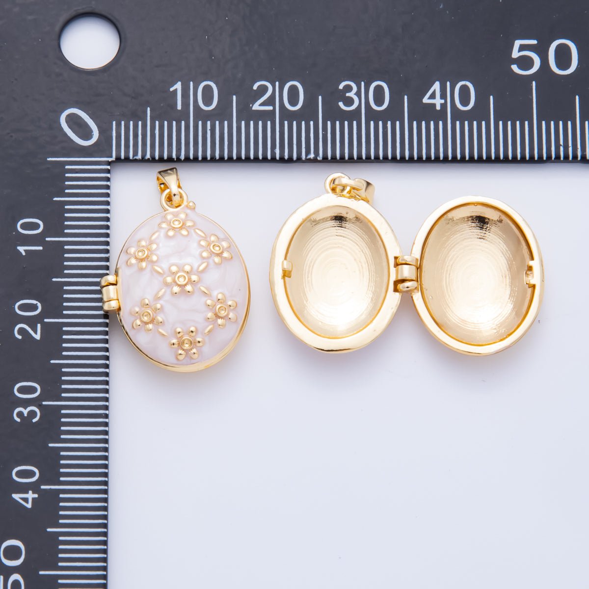 18K Gold Filled 27mm Enamel Vintage Flower Locket Pendant | AH800 - DLUXCA