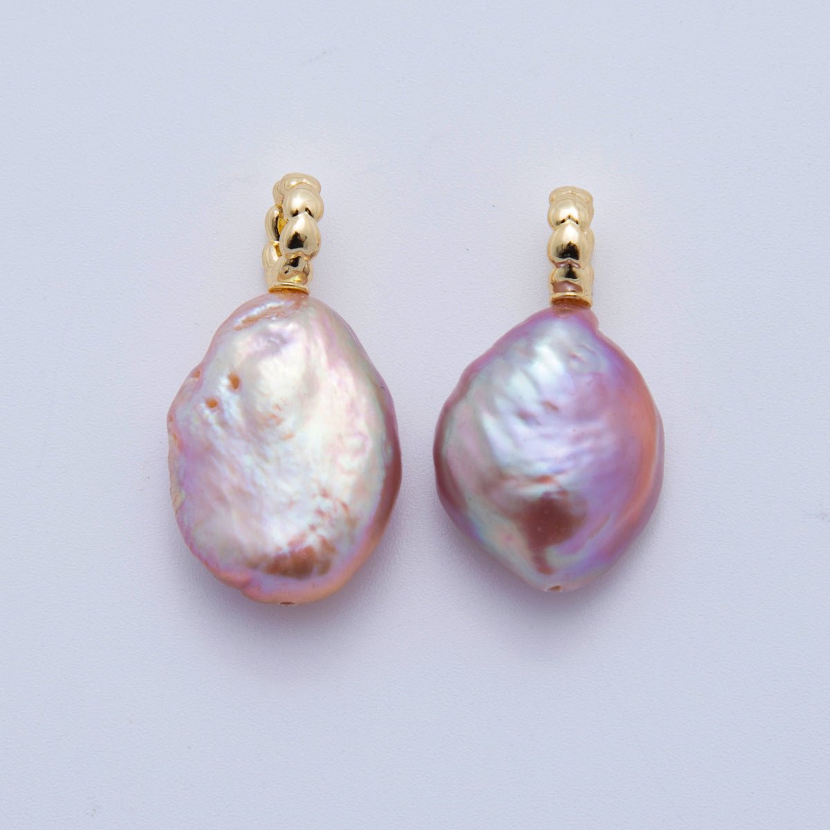 18K Gold Filled 28mm Light Purple Freshwater Pearl Charm | AF620 - DLUXCA