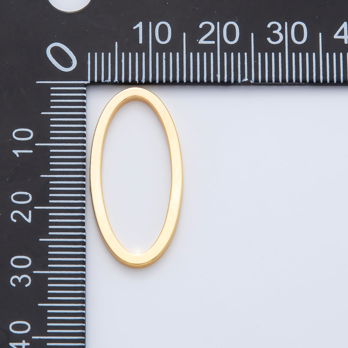18K Gold Filled 28mm Minimalist Oval Link Finding | Z1604 - DLUXCA