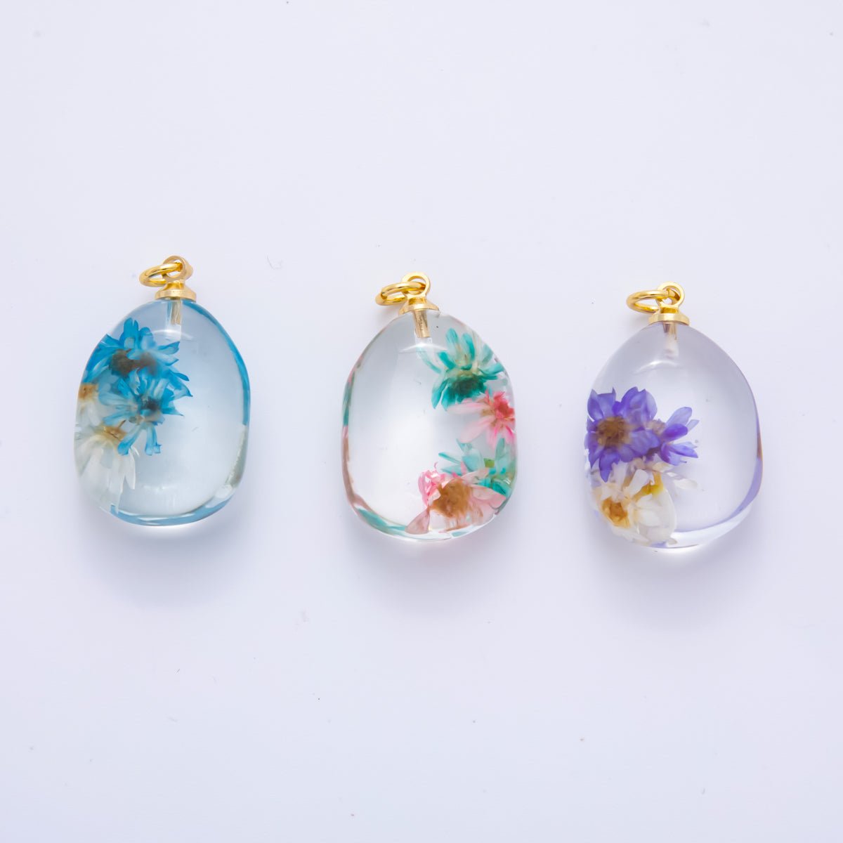 18K Gold Filled 28mm Resin Pebble Ocean Bloom Flower Charm | AH858 AH859 - DLUXCA