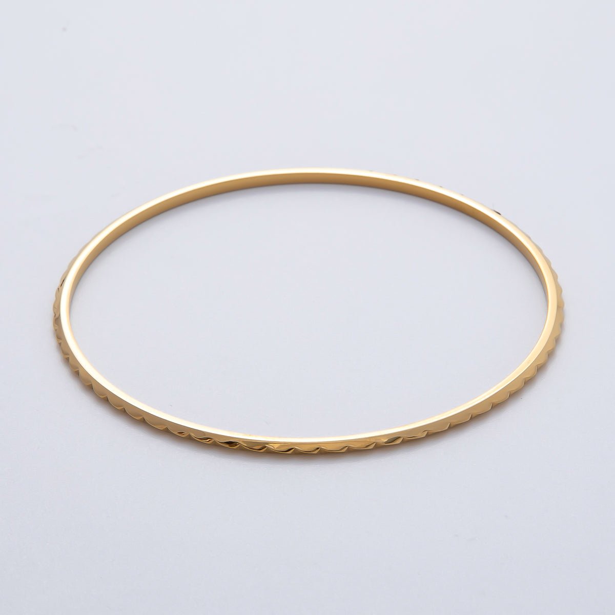 18K Gold Filled 2mm Thin Edged Geometric Bangle Bracelet | WA - 1462 - DLUXCA