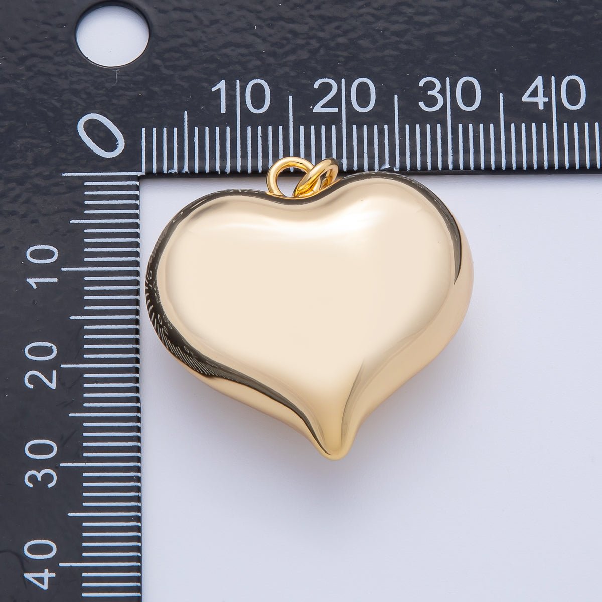 18K Gold Filled 30mm Minimalist Chubby Heart 3D Multidimensional Charm | AK123 - DLUXCA