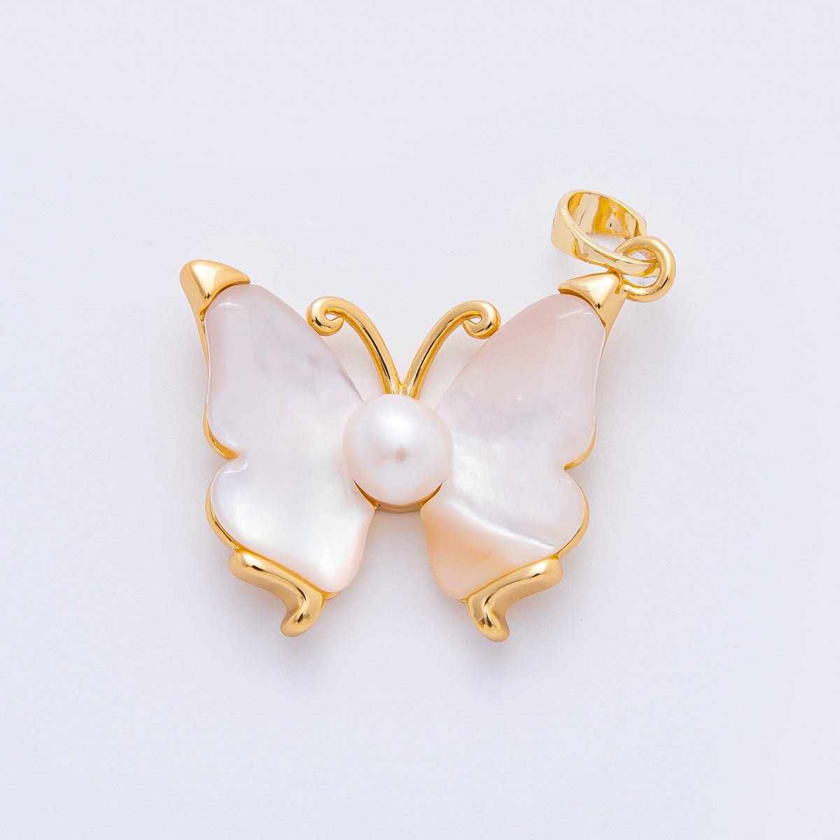 18K Gold Filled 32mm Mother of Pearl Dreamy Butterfly Animals Pendant | AF - A1127 - DLUXCA