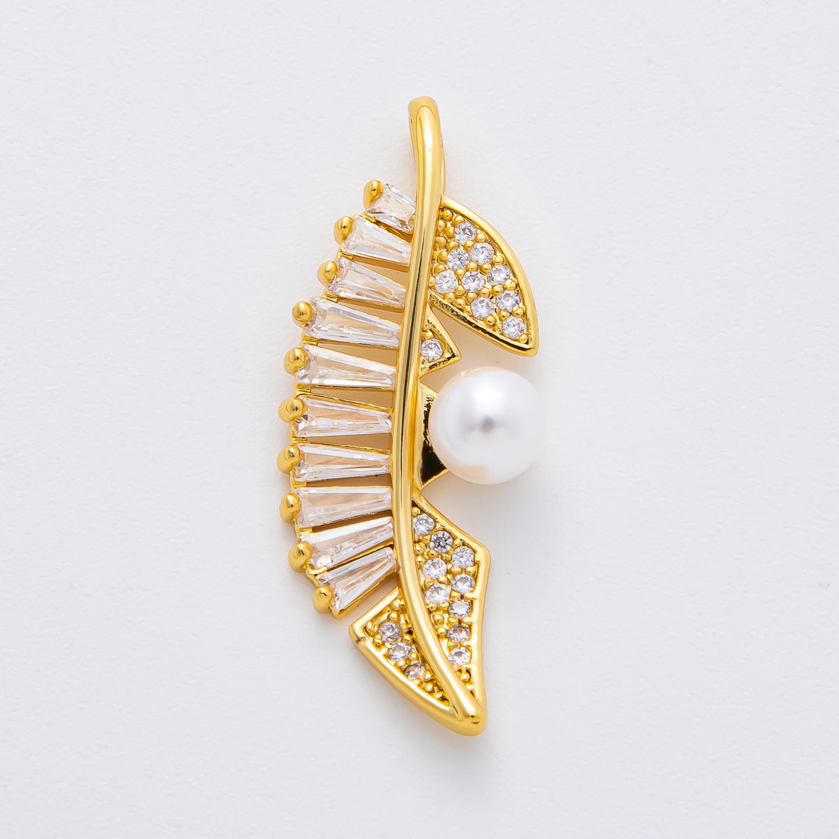 18K Gold Filled 33mm Baguette & Micro Paved CZ Shell Pearl Leaf Pendant | AF - A1133 - DLUXCA