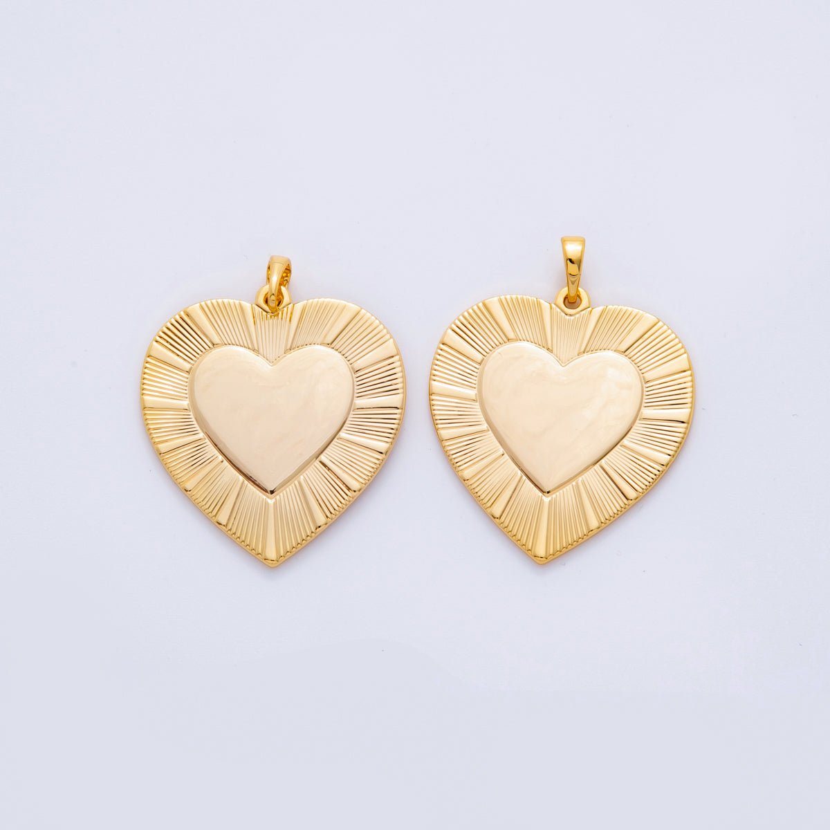 18K Gold Filled 40.5mm Minimalist Sunburst Lined Heart Pendant | AH703 - DLUXCA