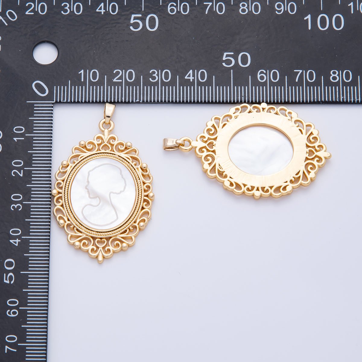 18K Gold Filled 46mm Butterfly Shell Vintage Mirror Lady Silhouette Drop Pendant | AF1144 - DLUXCA