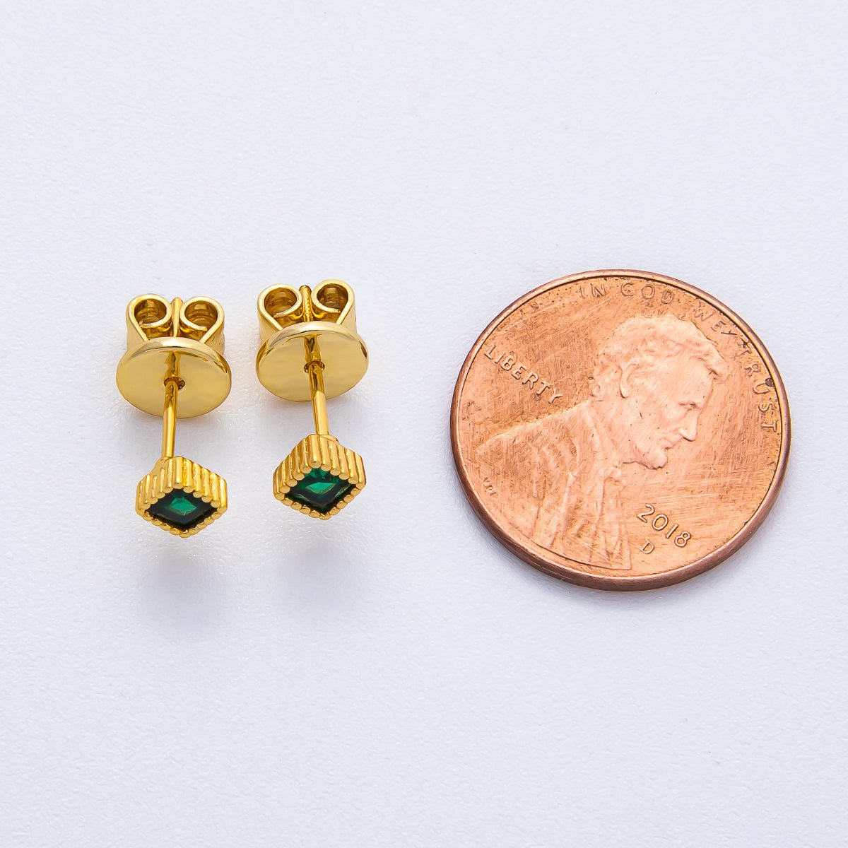 18K Gold Filled 5mm Emerald Green CZ Rhombus Bubbly Framed Studs Earrings | AD1571 - DLUXCA