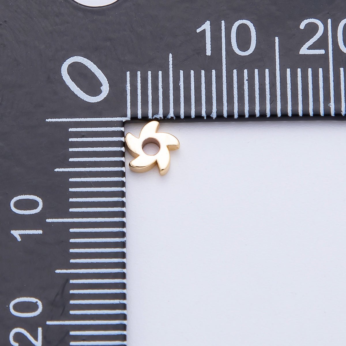18K Gold Filled 5mm Minimalist Spiral Flower Petal Bead Set | AF1076 - DLUXCA