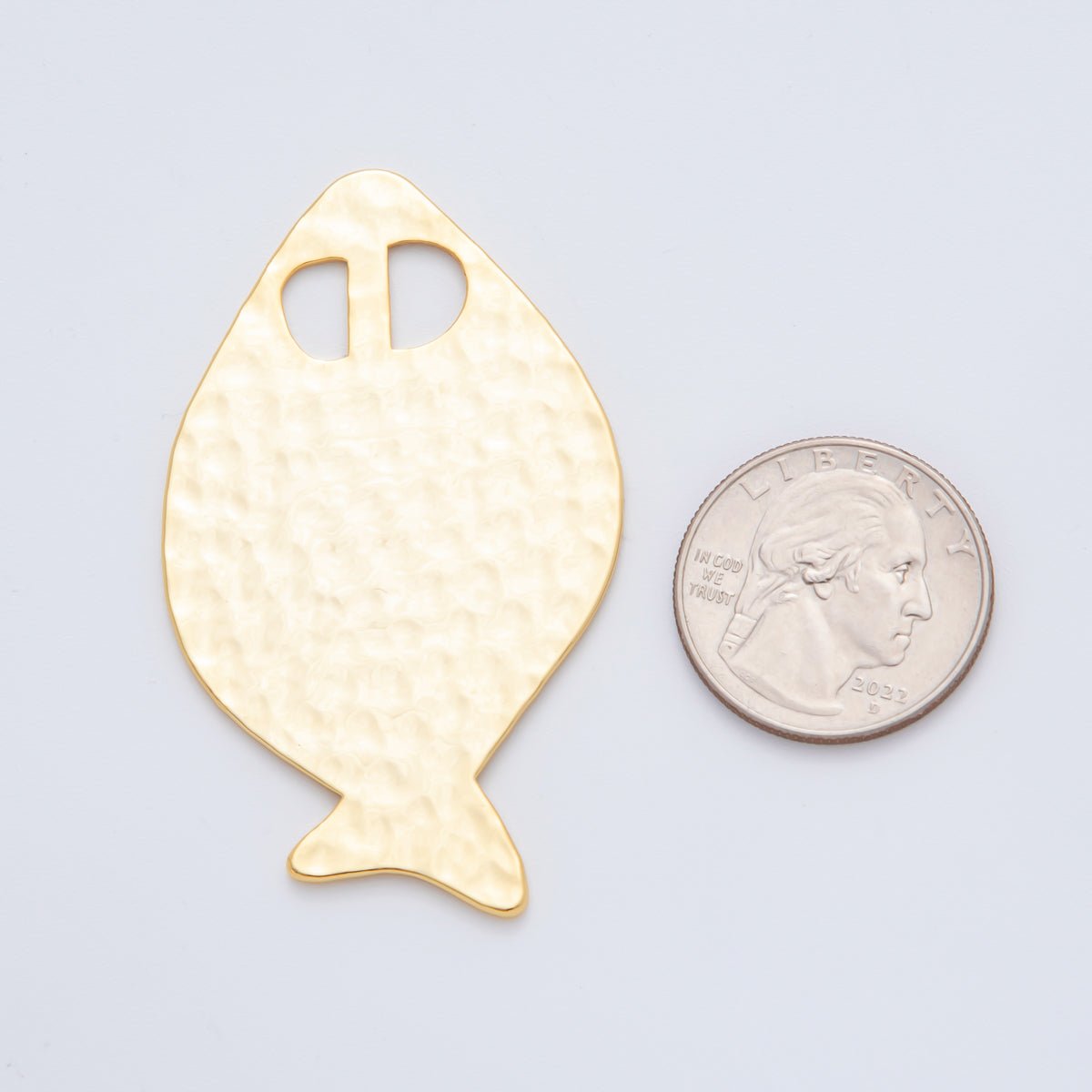 18K Gold Filled 60.5mm Hammered Flat Fish Ocean Animal Charm Finding | AF1255 - DLUXCA