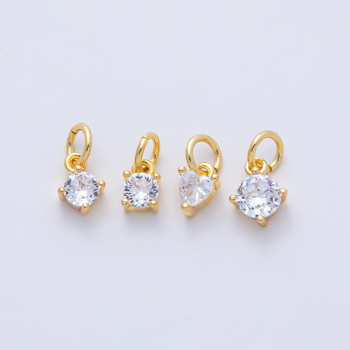 18K Gold Filled 6.5mm Clear CZ Heart Mini Charm | AK024 - DLUXCA