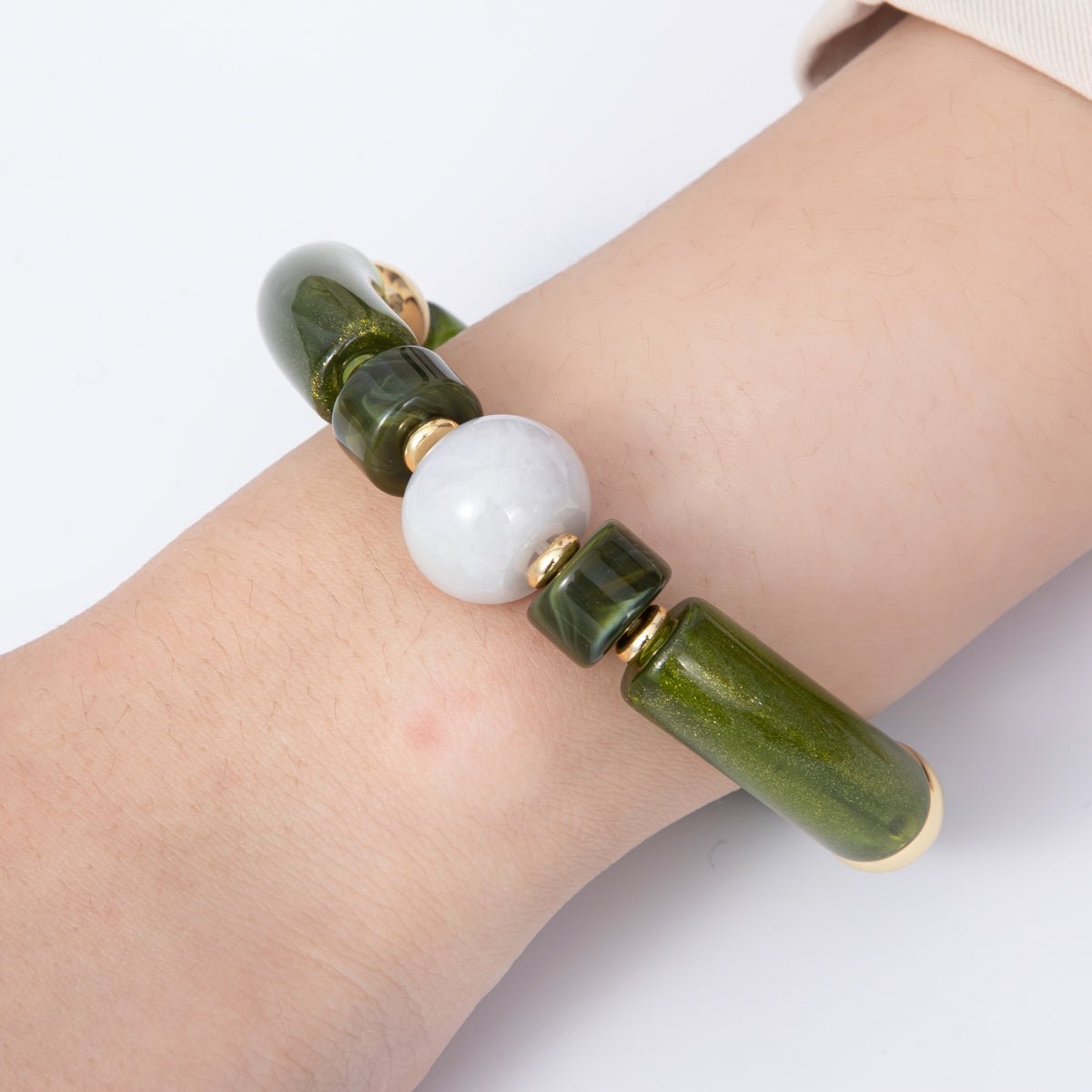 18K Gold Filled 6mm Green Peridot Gemstone Bead Stretch Bracelet | WA - 04139 - DLUXCA