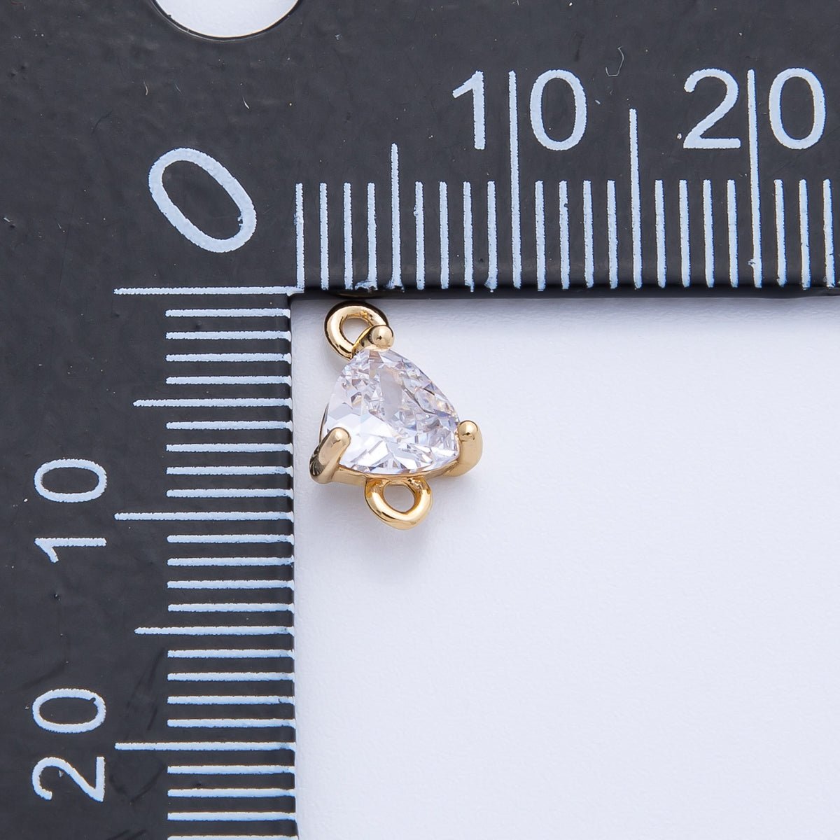 18K Gold Filled 7.2mm Clear CZ Triangle Connector in Gold & Silver | Connectors - 00016 Connectors - 00017 - DLUXCA