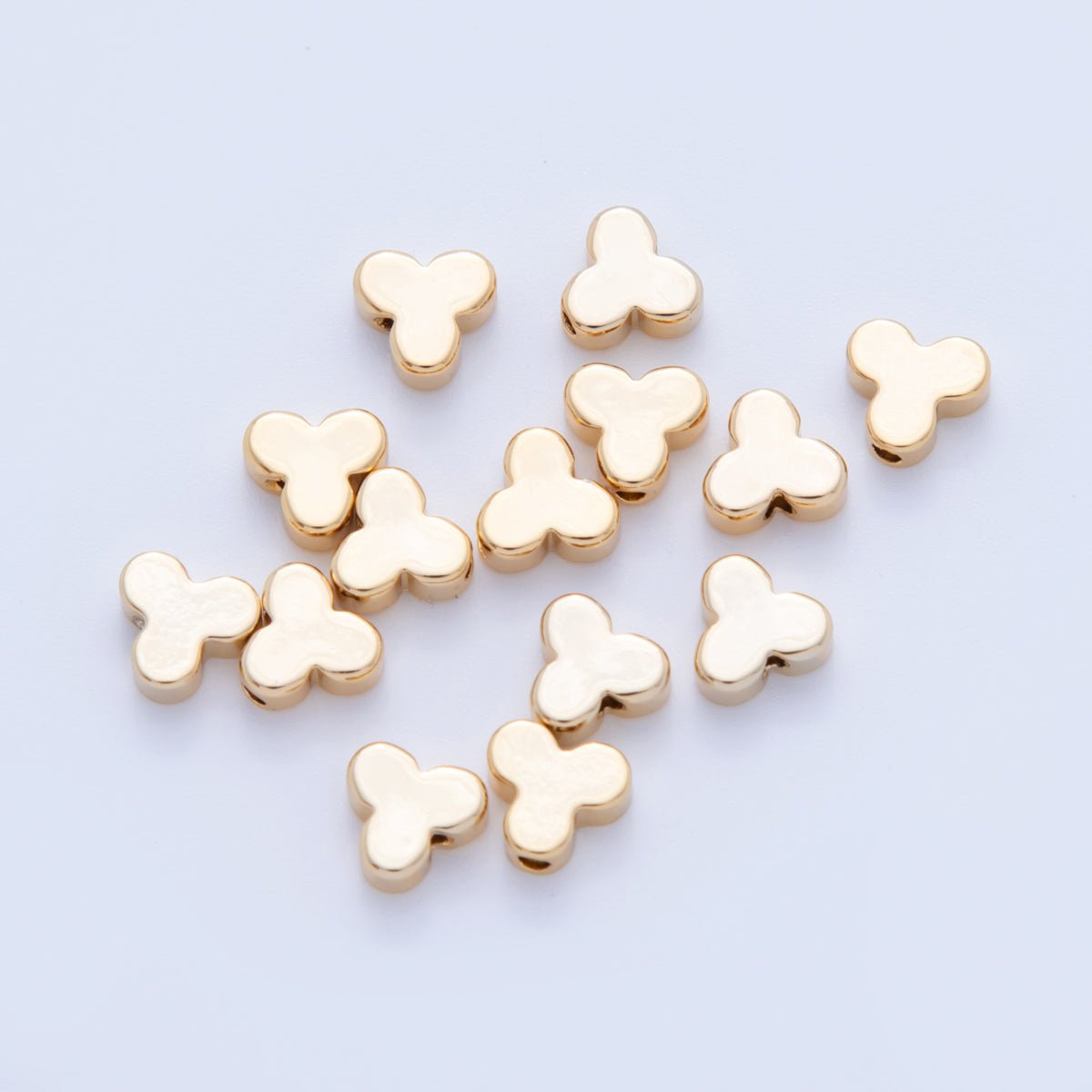 18K Gold Filled 7mm Minimalist 3 - Petal Lucky Clover Flower Spacer Bead Set | AF1077 - DLUXCA