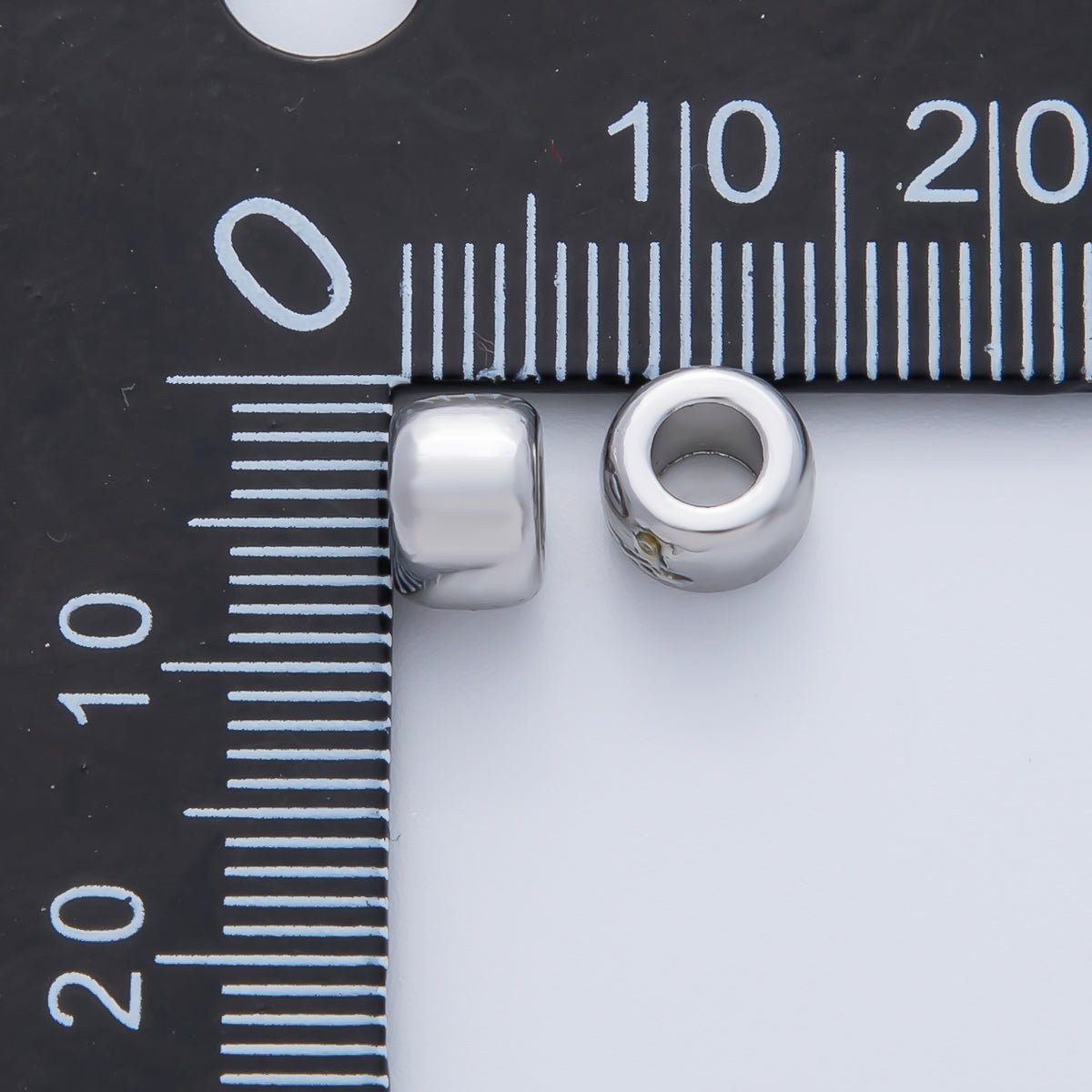 18K Gold Filled 7mm Minimalist Rondelle Spacer Bead | B536 - DLUXCA