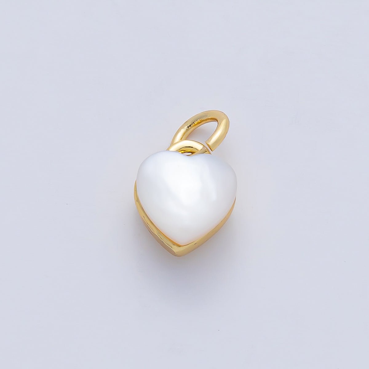 18K Gold Filled 8.8mm Shell Pearl Heart Mini Charm | AF1479 - DLUXCA