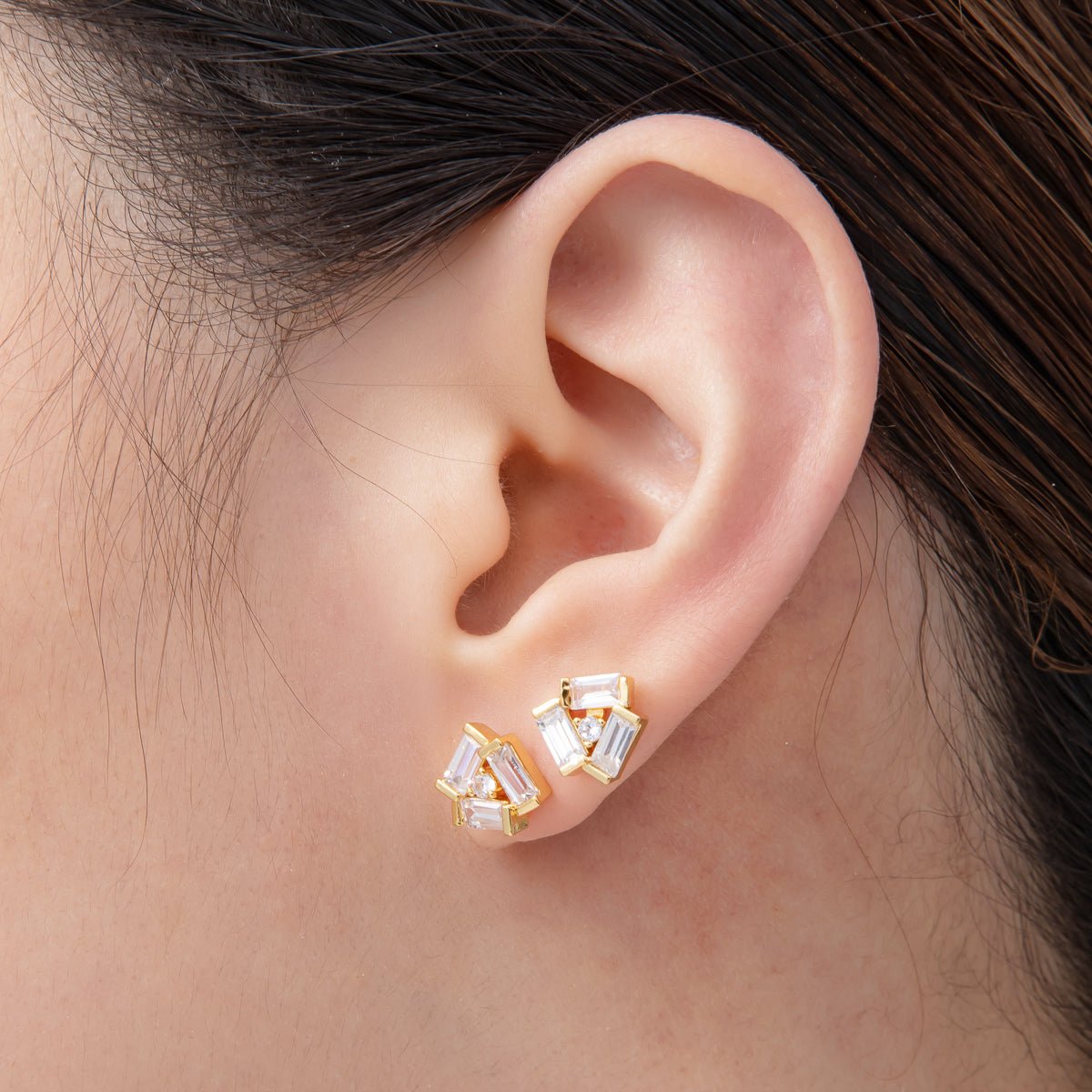18K Gold Filled 9mm Baguette CZ Geometrical Flower Studs Earrings | AD1572 - DLUXCA