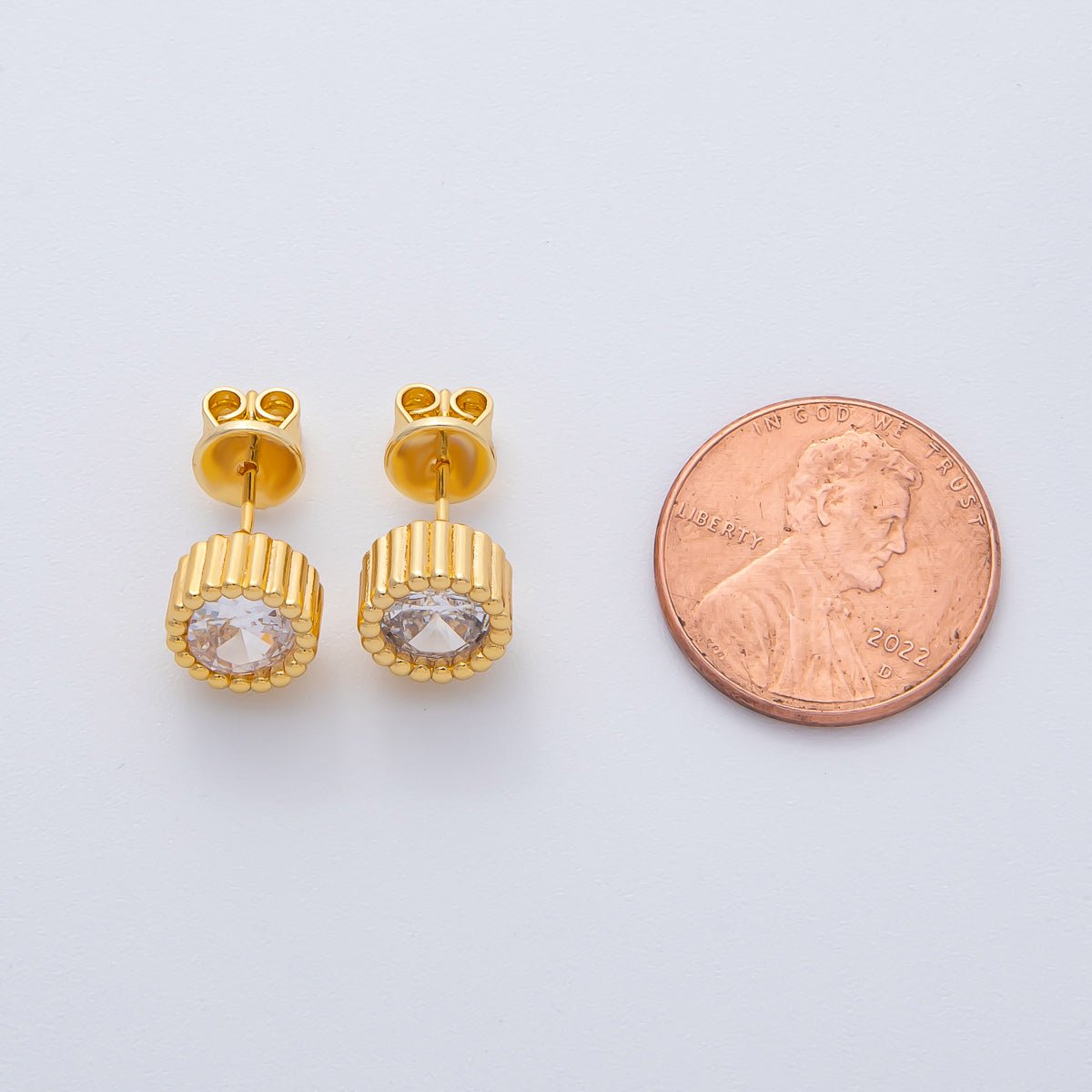 18K Gold Filled 9mm Clear CZ Ribbed Round Stud Earrings | AD1629 - DLUXCA