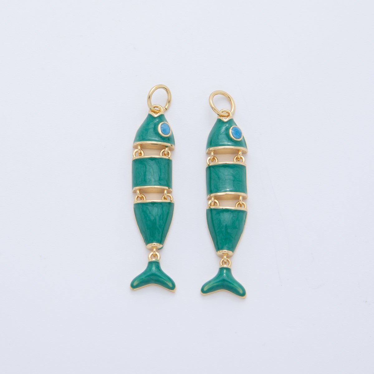 18K Gold Filled Black, Green, Red, White Interlink Fish Charm | AF403 - DLUXCA