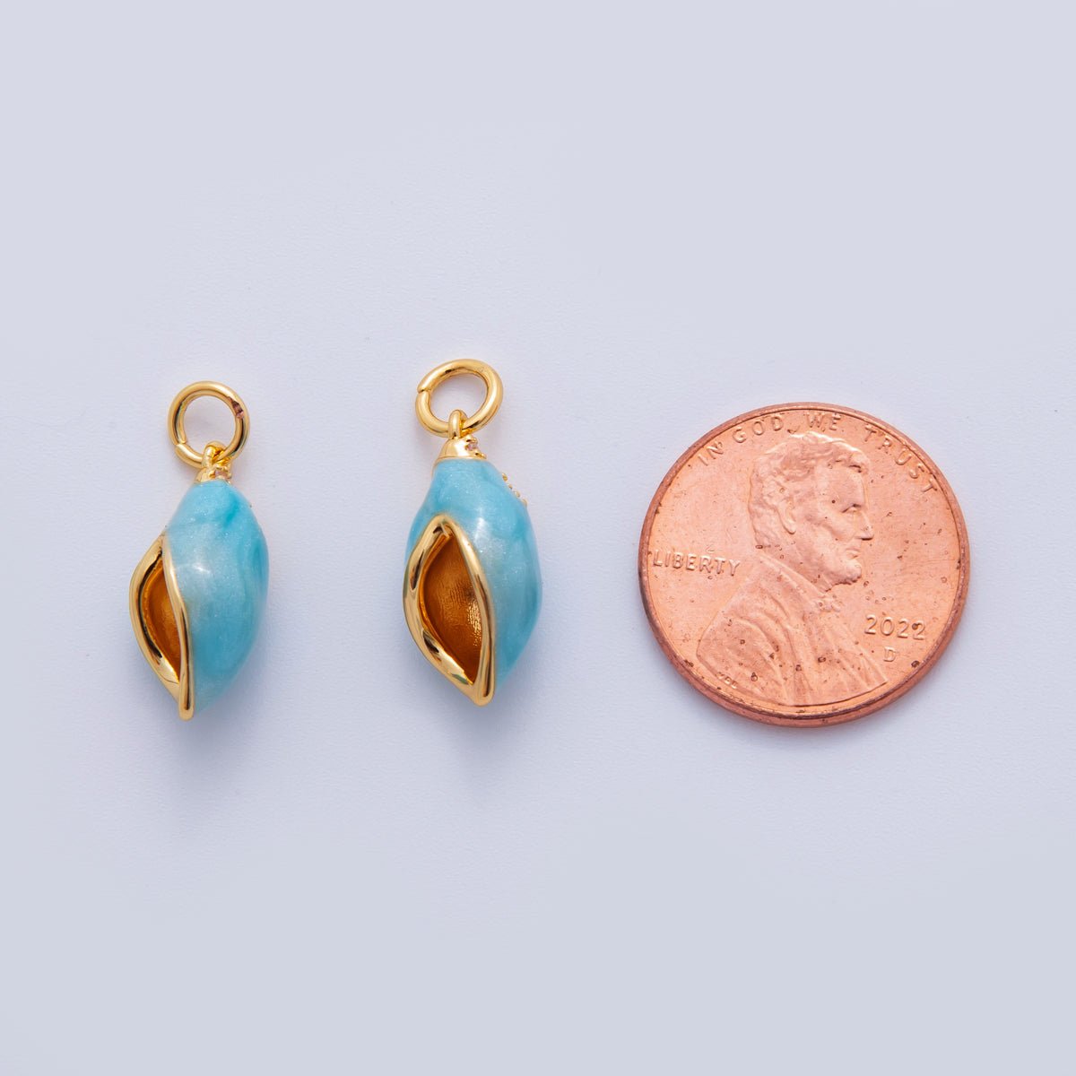 18K Gold Filled Blue Conch Sea Shell Charm | M830 - DLUXCA