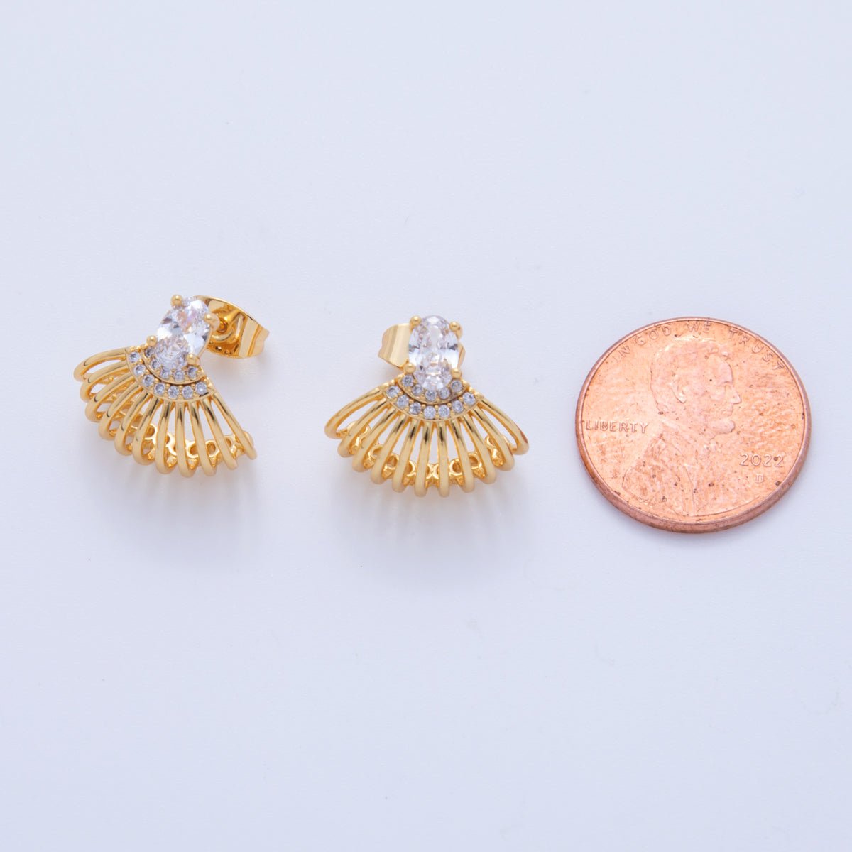 18K Gold Filled Clear CZ Micro Paved Claw C - Shaped Hoop Earrings | AI352 - DLUXCA