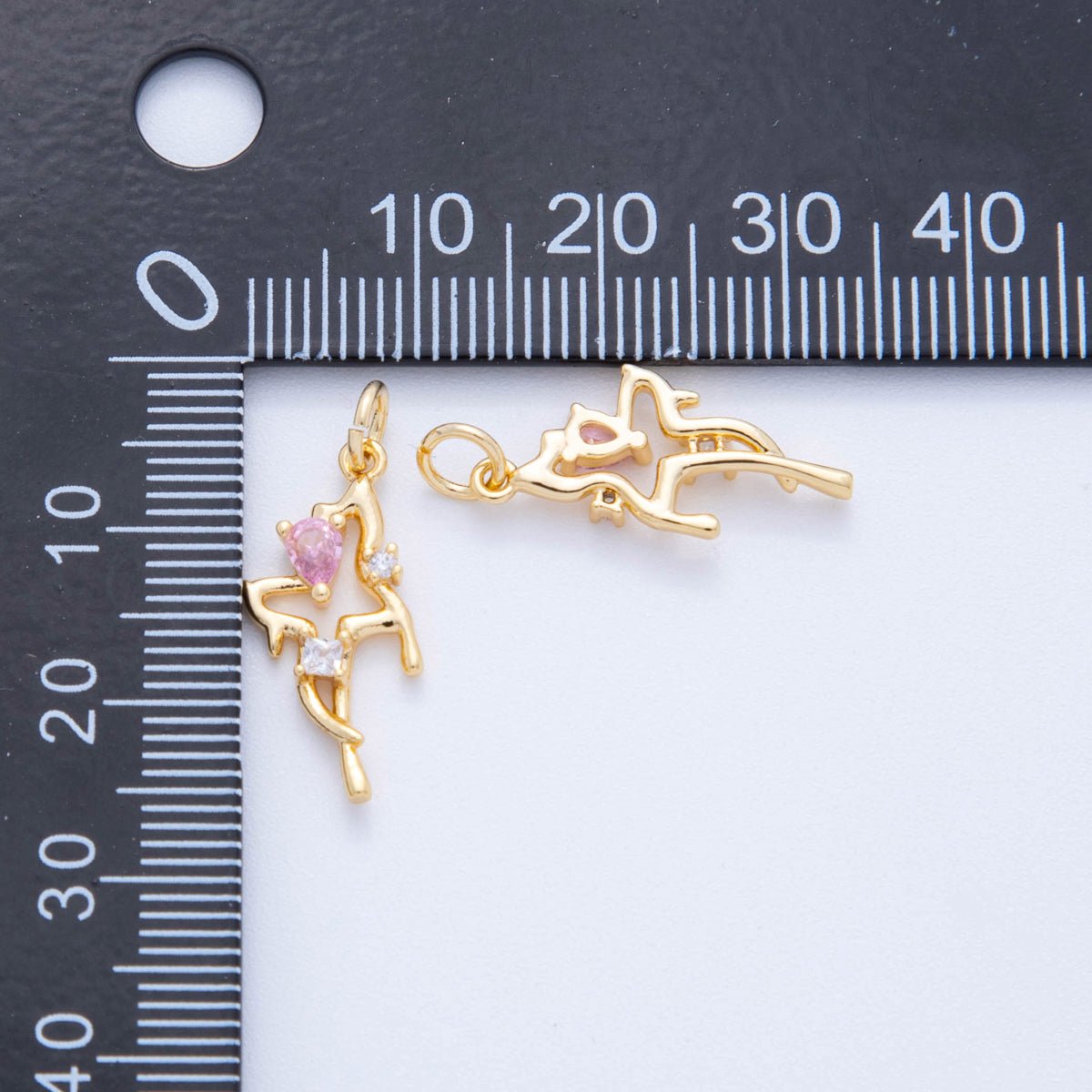18K Gold Filled Clear Pink Molten Drip Open Geometric Charm | AF694 - DLUXCA
