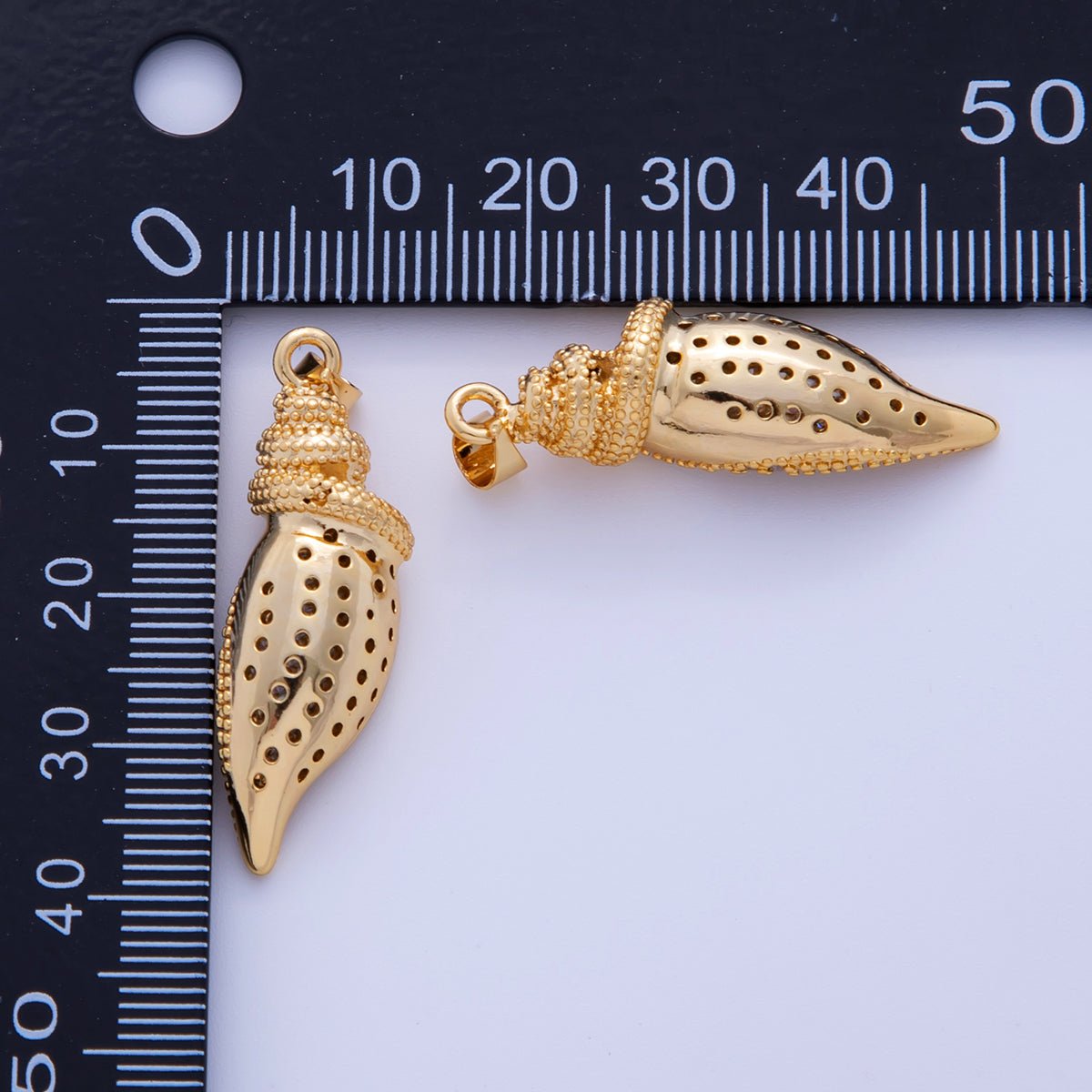 18K Gold Filled Dotted Conch Sea Shell 3D Multidimensional PPendant | AH721 - DLUXCA