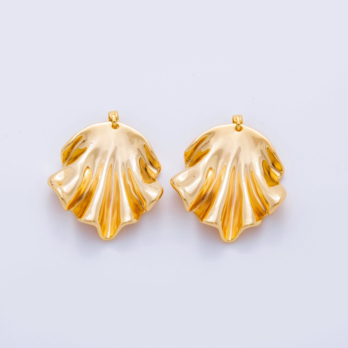 18K Gold Filled Flow Molten Foil Geometric Pendant | AH700 - DLUXCA