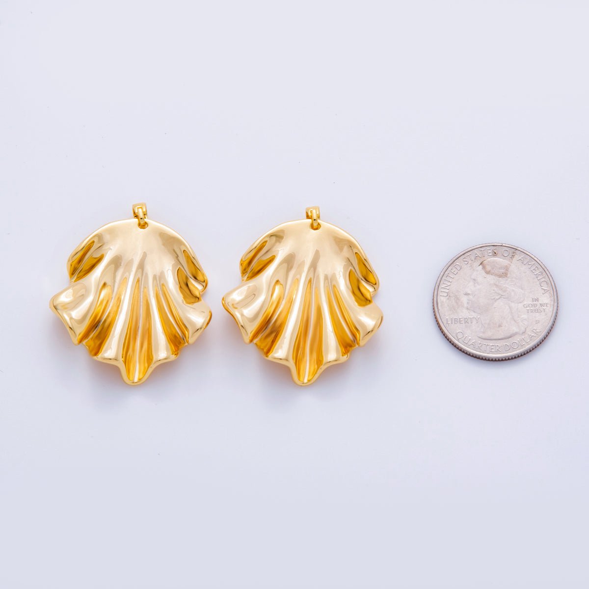 18K Gold Filled Flow Molten Foil Geometric Pendant | AH700 - DLUXCA