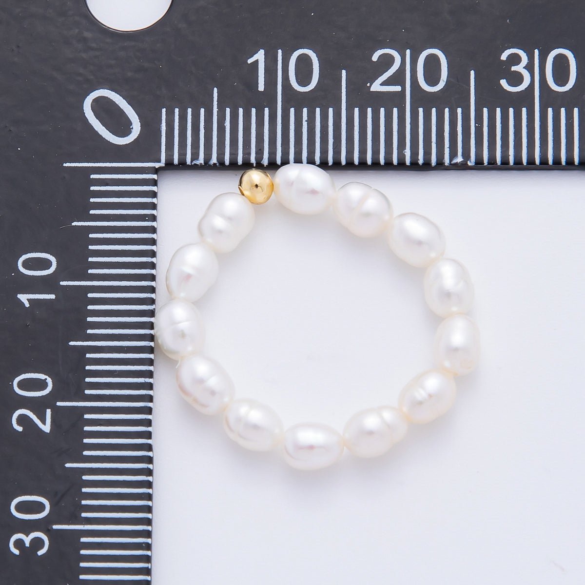18K Gold Filled Freshwater Pearl Round Beads Handmade Stretch Ring | O061 - DLUXCA