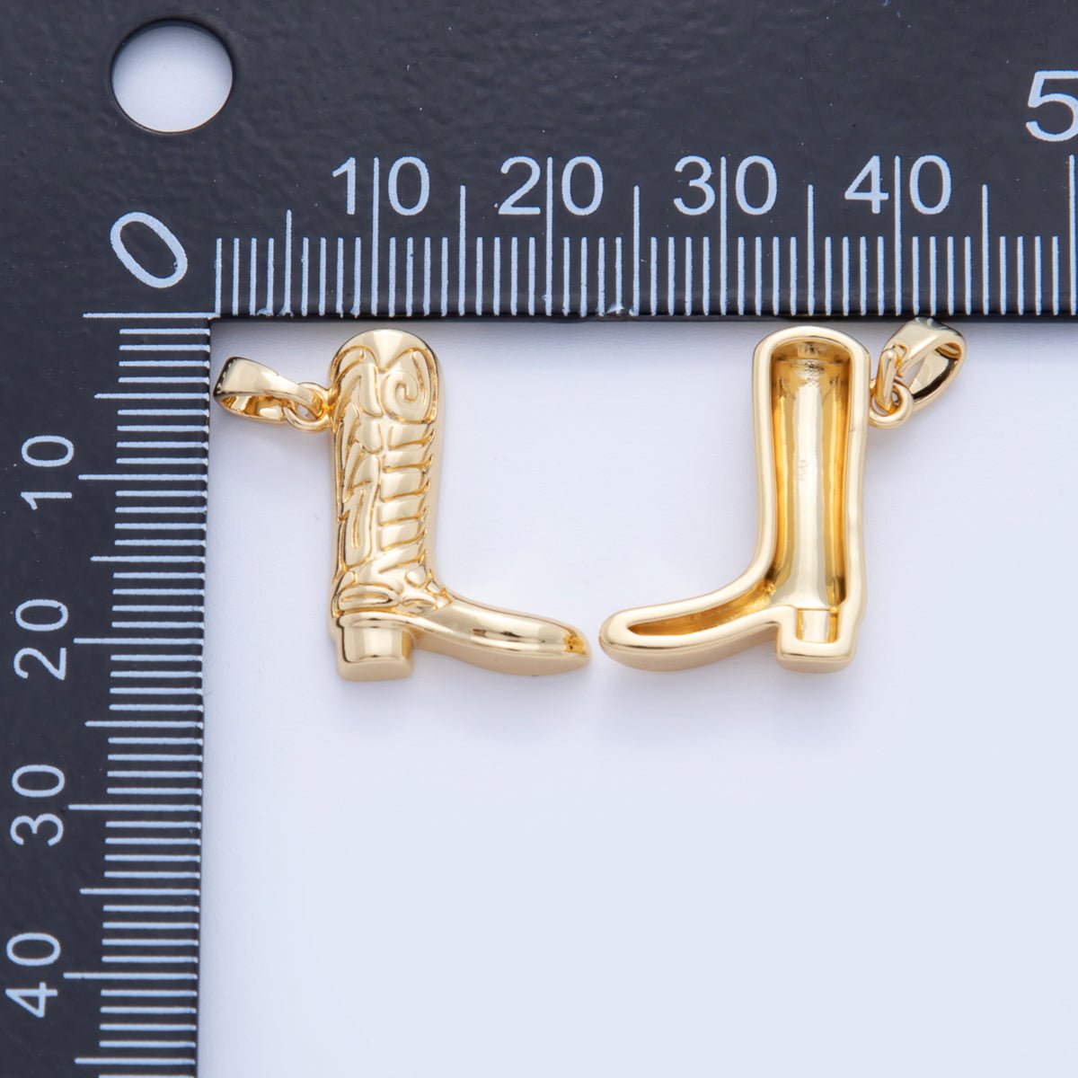 18K Gold Filled Geometric Lined Western Cowboy Boots Pendant | AH739 - DLUXCA