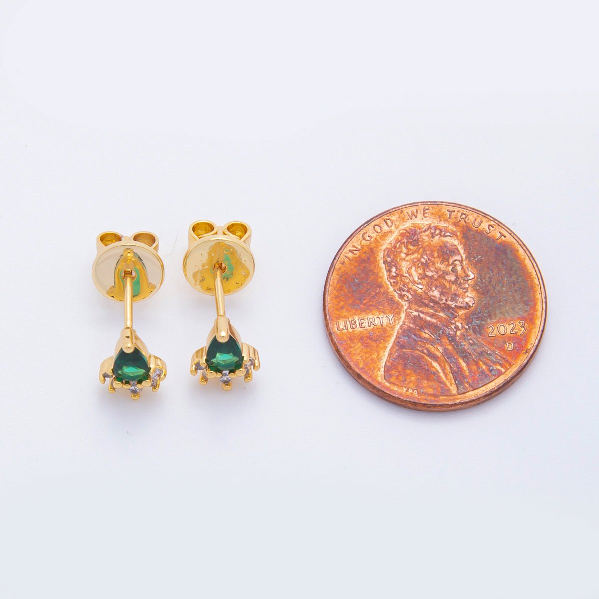 18K Gold Filled Green CZ Teardrop Micro Paved CZ Studs Earrings | AJ224 - DLUXCA