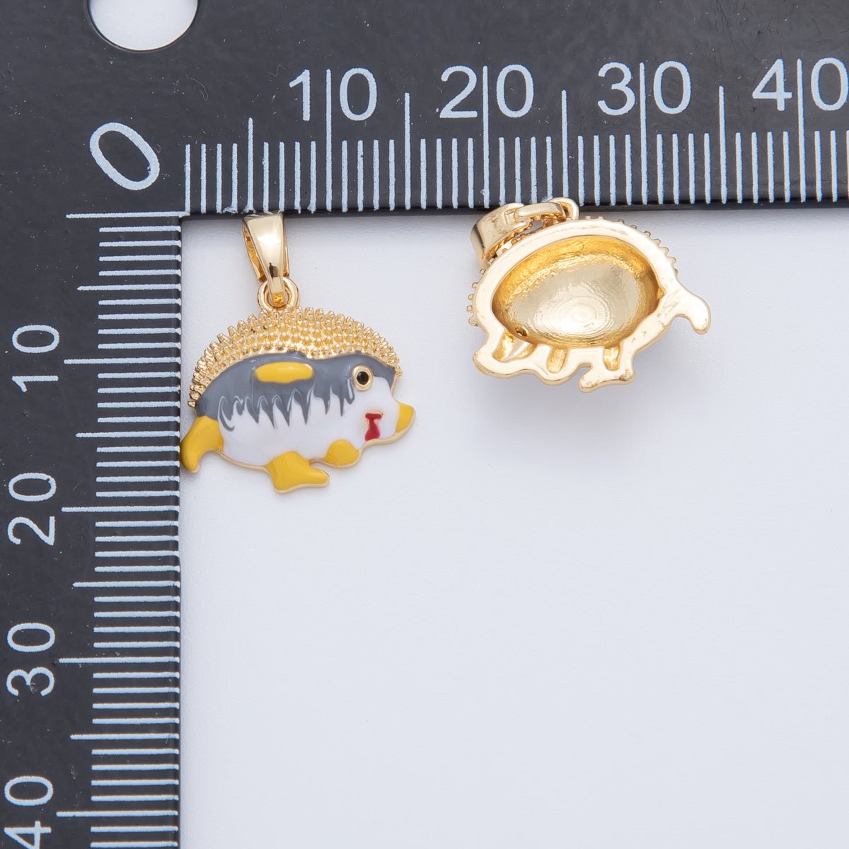 18K Gold Filled Hedgehog Porcupine Enamel Animal Pendant | AH764 - DLUXCA