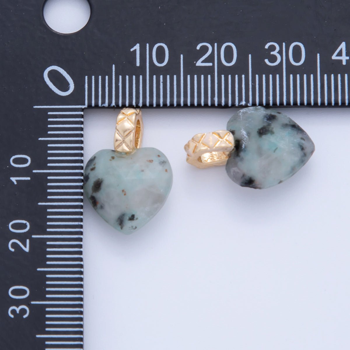 18K Gold Filled Kiwi Jasper Gemstone Heart Quilted Bail Pendant | AF353 - DLUXCA