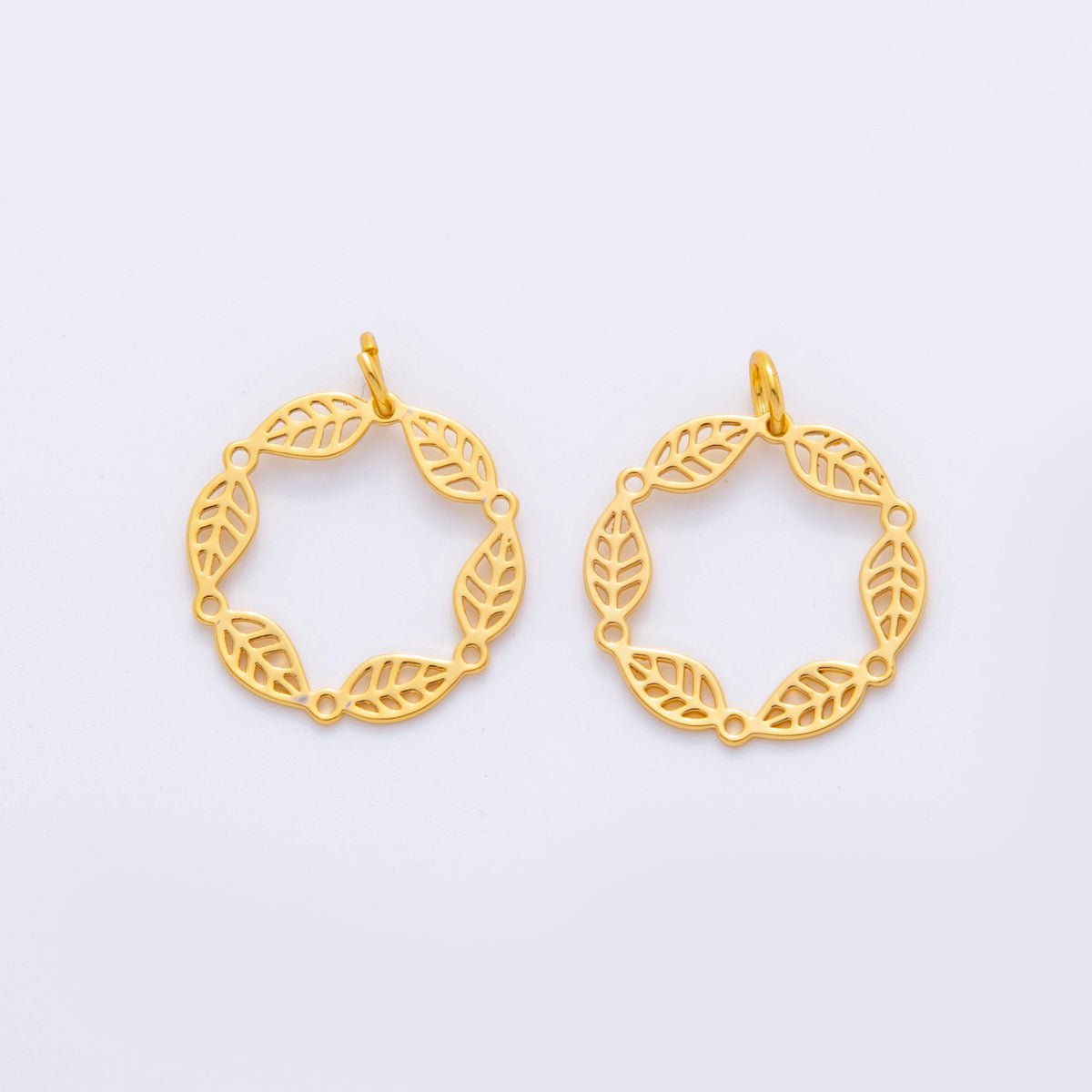 18K Gold Filled Leaf Open Circular Round Charm | X761 - DLUXCA