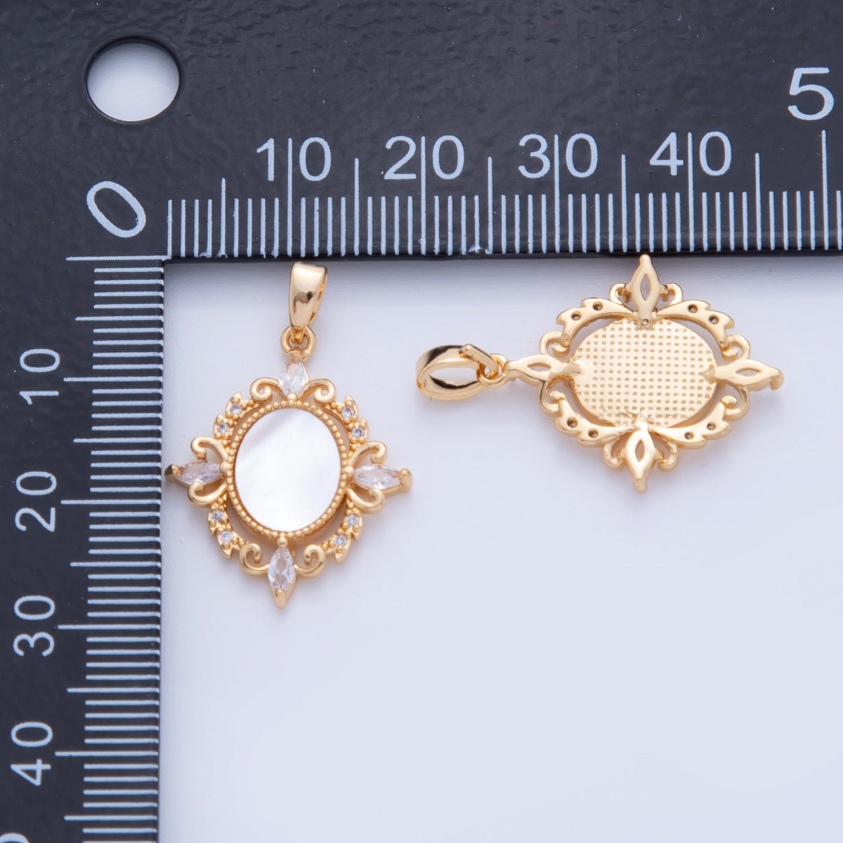 18K Gold Filled Marquise CZ Shell Pearl Artisan Pendant | AH752 - DLUXCA