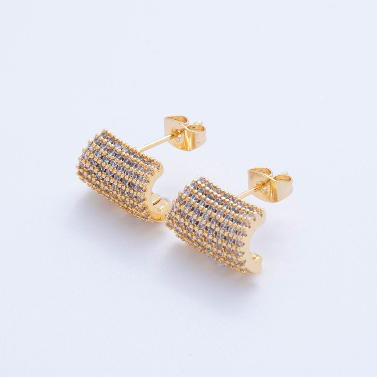 18K Gold Filled Micro Paved CZ Claw Cartilage C - Shaped Hoop Earrings | AI362 - DLUXCA