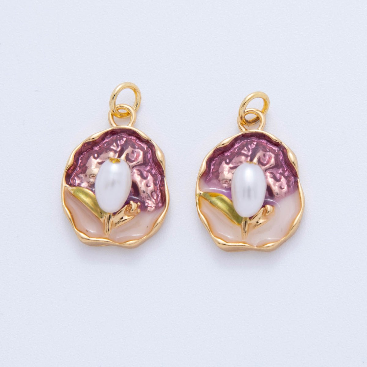 18K Gold Filled Pink Gradient Shell Pearl Flower Molten Oval Charm | AF383 - DLUXCA
