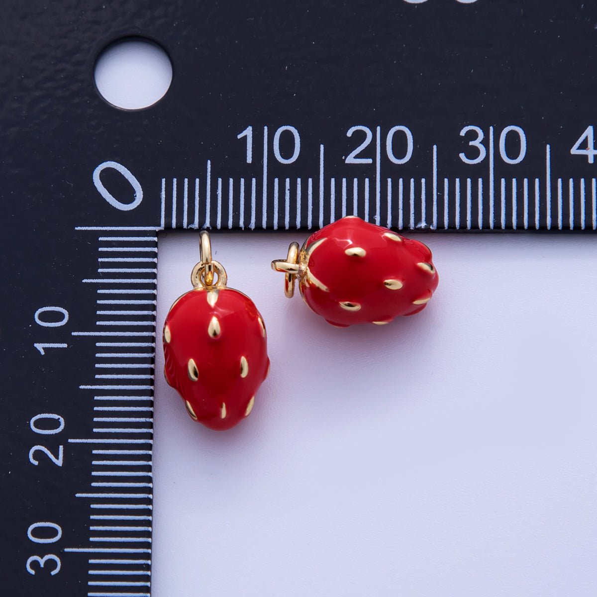 18K Gold Filled Red Strawberry Fruit Charm | AF311 - DLUXCA