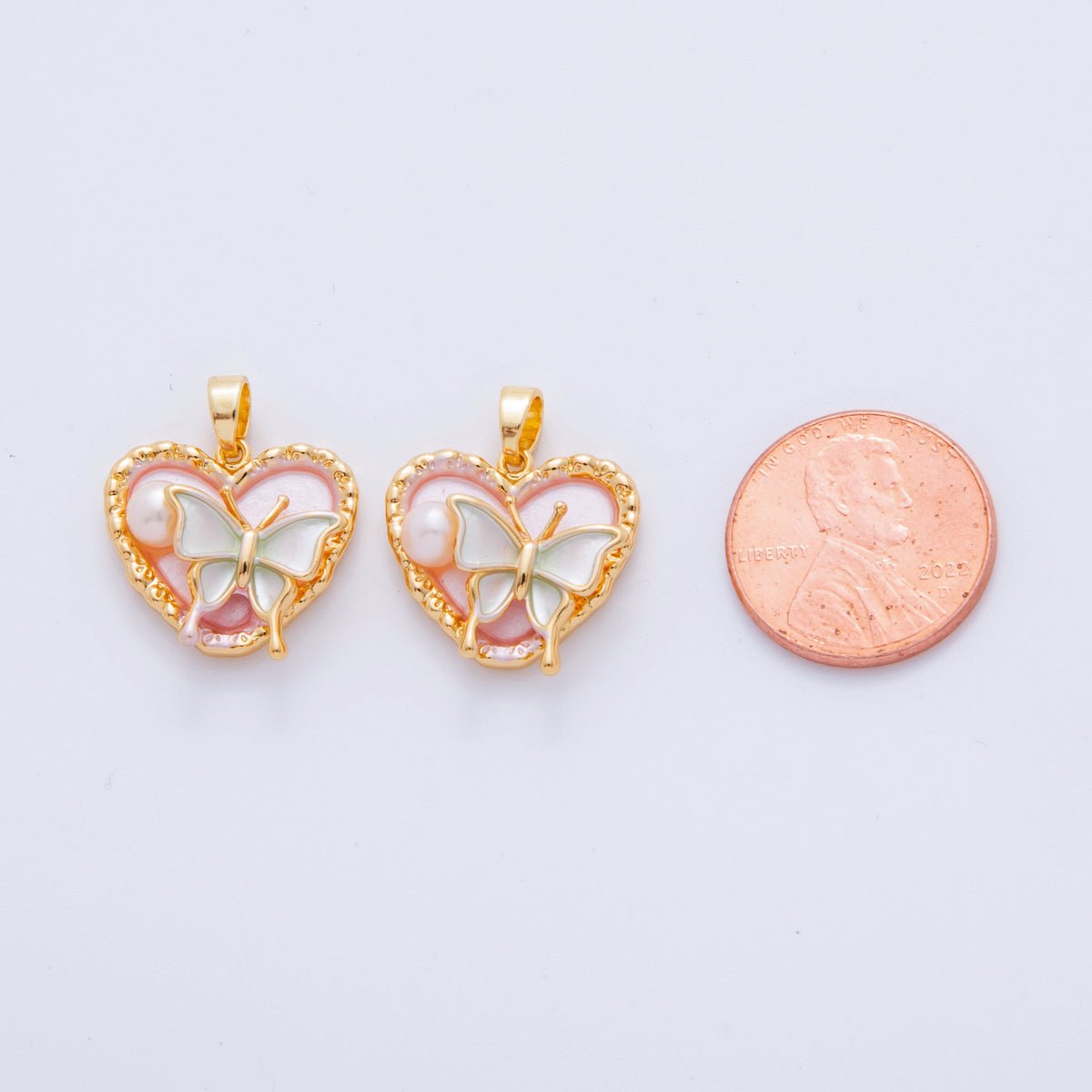 18K Gold Filled Shell Pearl Butterfly Heart Pendant | AH728 - DLUXCA