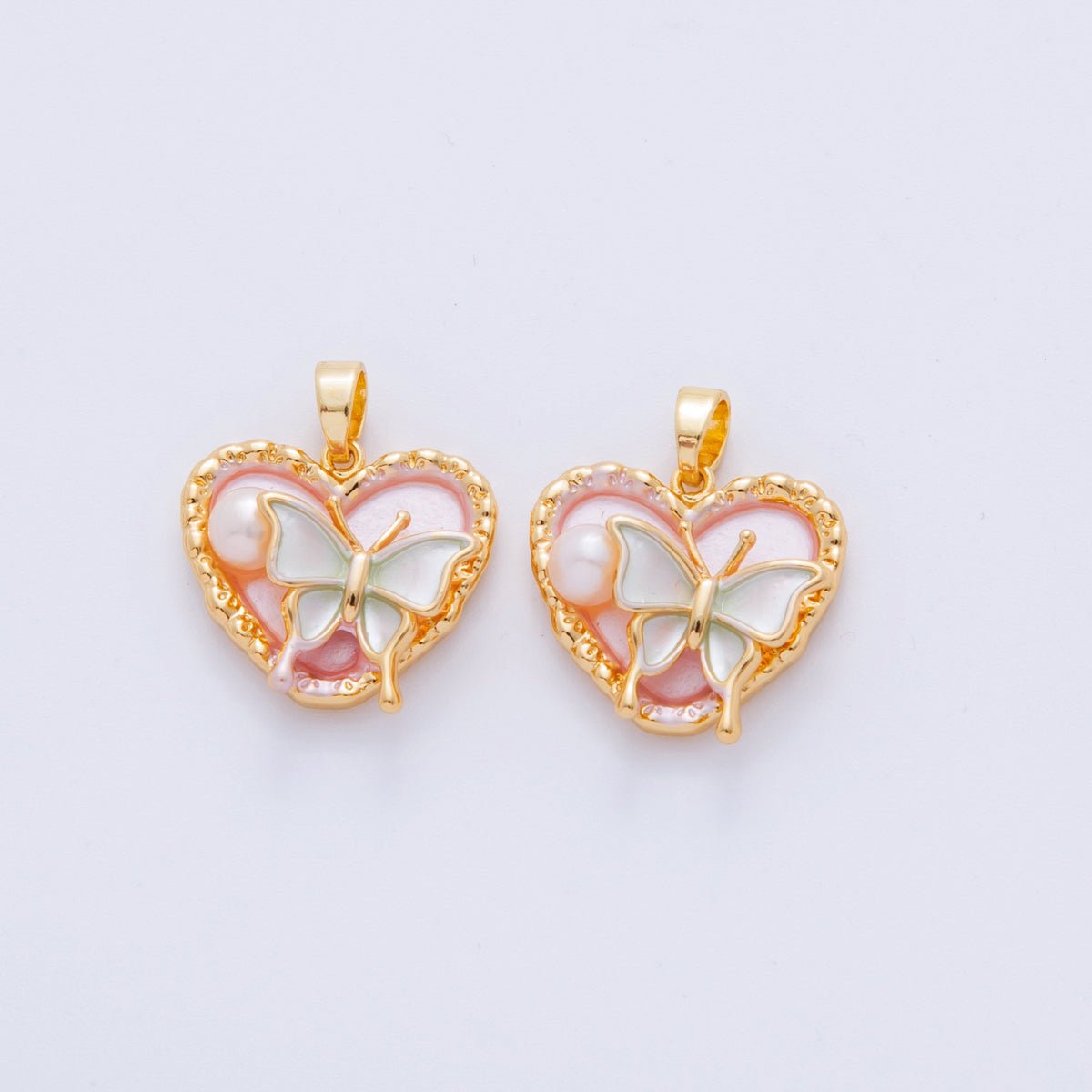 18K Gold Filled Shell Pearl Butterfly Heart Pendant | AH728 - DLUXCA