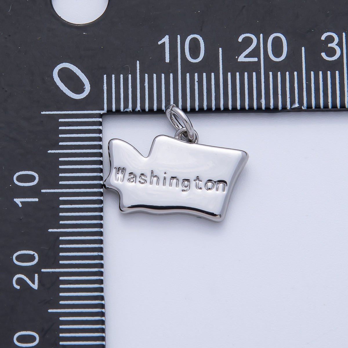 18K Gold Filled United States of America State Map Charm in Gold & Silver | AK064 - AK113 - DLUXCA