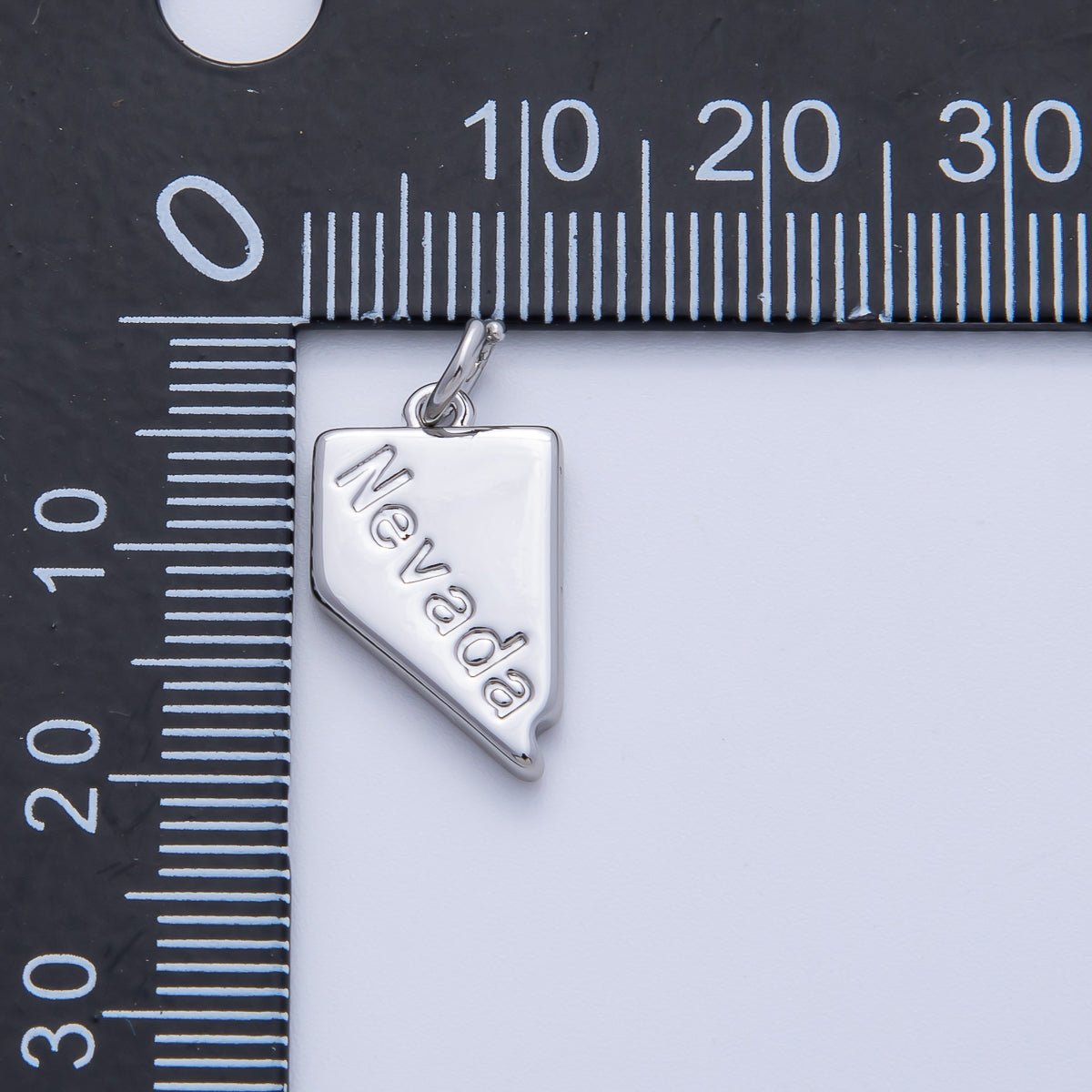 18K Gold Filled United States of America State Map Charm in Gold & Silver | AK064 - AK113 - DLUXCA