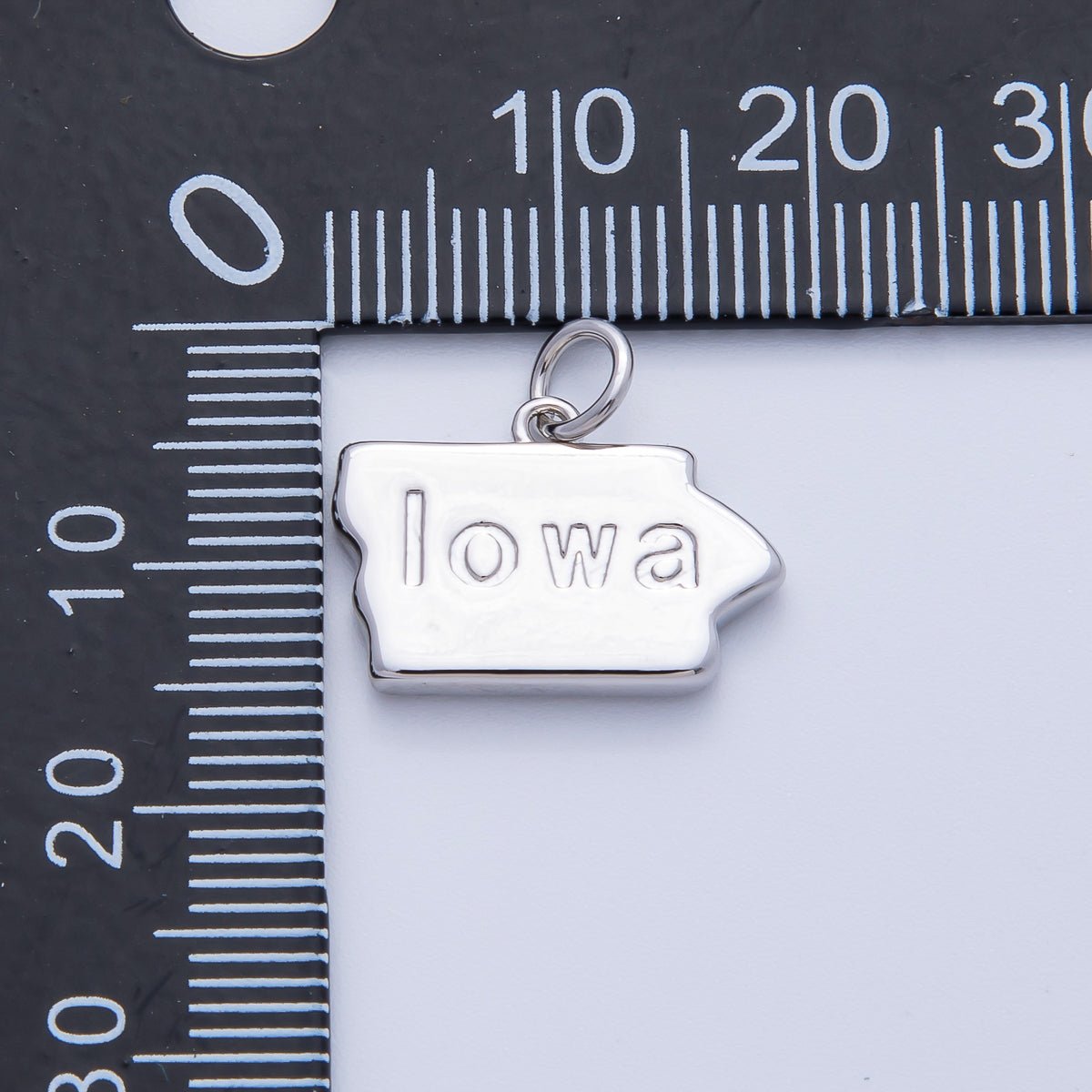 18K Gold Filled United States of America State Map Charm in Gold & Silver | AK064 - AK113 - DLUXCA