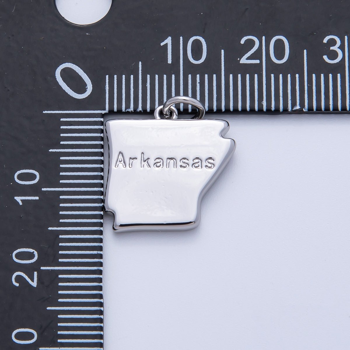 18K Gold Filled United States of America State Map Charm in Gold & Silver | AK064 - AK113 - DLUXCA