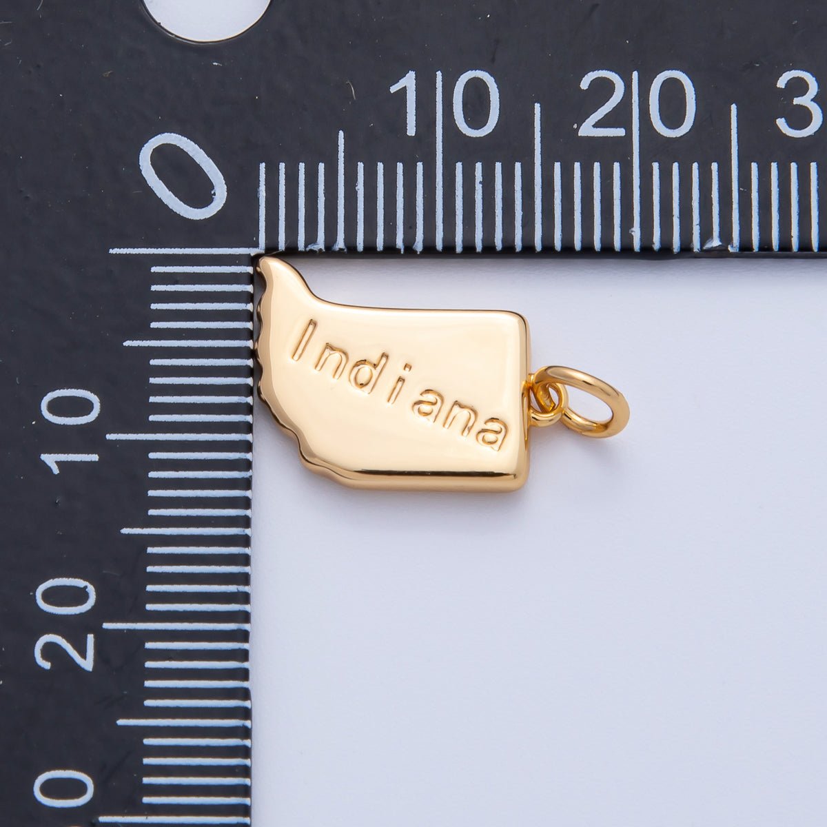 18K Gold Filled United States of America State Map Charm in Gold & Silver | AK064 - AK113 - DLUXCA