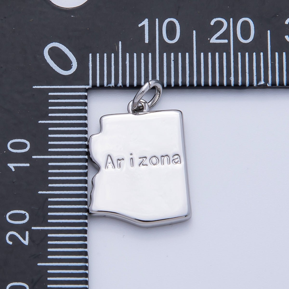 18K Gold Filled United States of America State Map Charm in Gold & Silver | AK064 - AK113 - DLUXCA