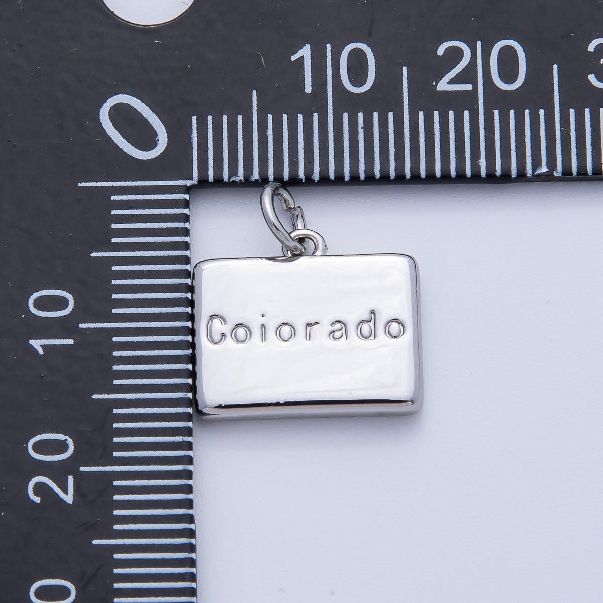 18K Gold Filled United States of America State Map Charm in Gold & Silver | AK064 - AK113 - DLUXCA