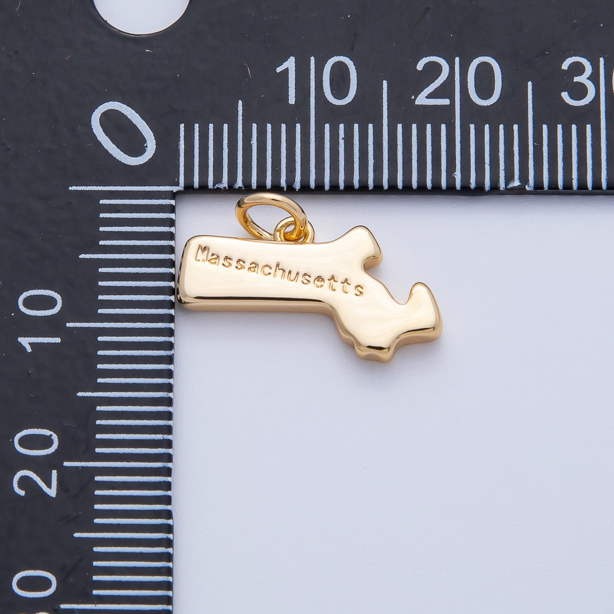 18K Gold Filled United States of America State Map Charm in Gold & Silver | AK064 - AK113 - DLUXCA